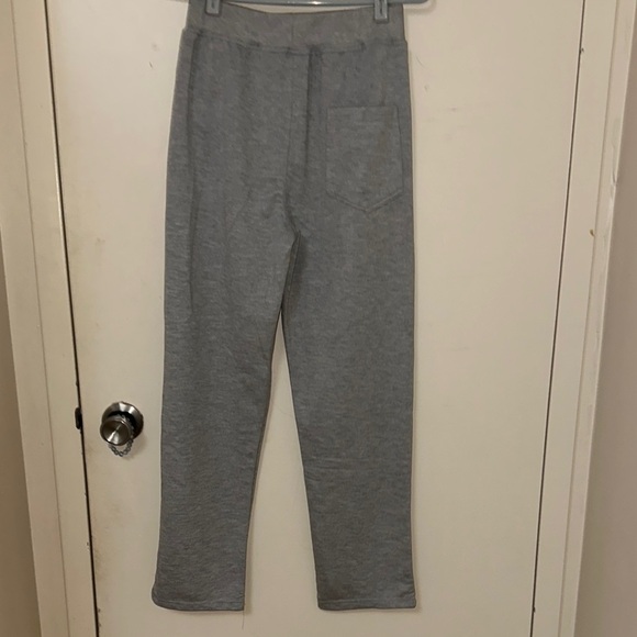 Jordan Gray Sweatpants - Picture 3 of 3